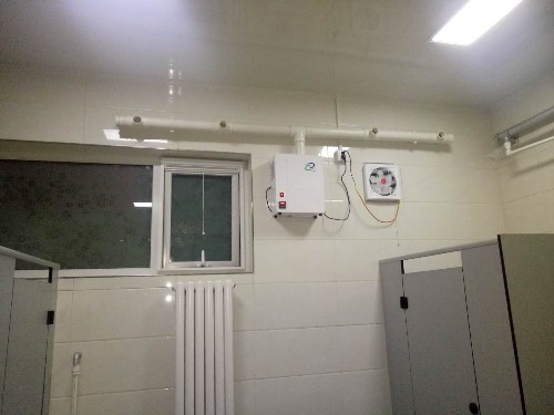 廁所除臭器