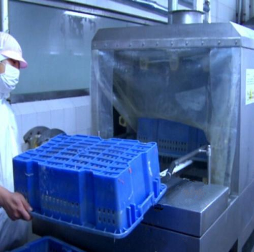 冷鏈?zhǔn)称吠獍b噴霧消毒機(jī) 冷鏈?zhǔn)称吠獍b噴霧消毒機(jī)